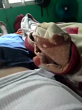 Snapshot of Galex083 chatting on 05-17-26, 01:07 Galex083 online show from 05-17-26, 01:07