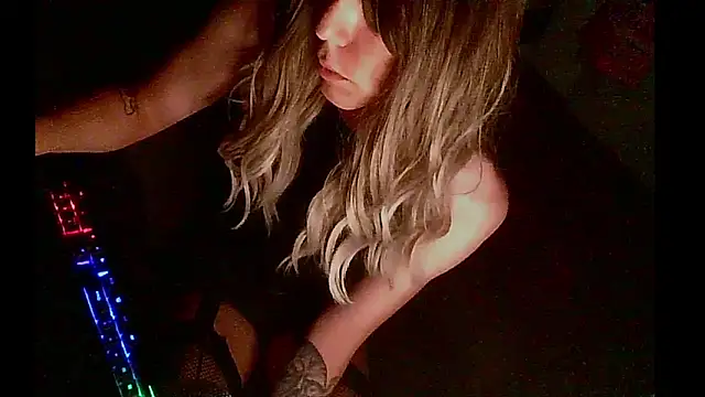 crystalxh online show from 10-07-25, 05:43