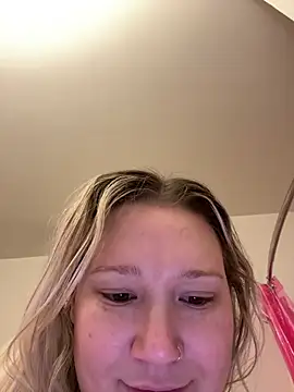 PiggyRose online show from 01-05-26, 11:19