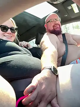 PiggyRose online show from 04-09-26, 04:23