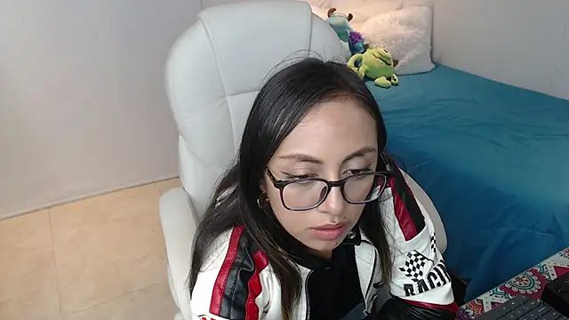 Snapshot of Gabi_morales chatting on 02-08-25, 05:08 Gabi morales online show from 02-08-25, 05:08