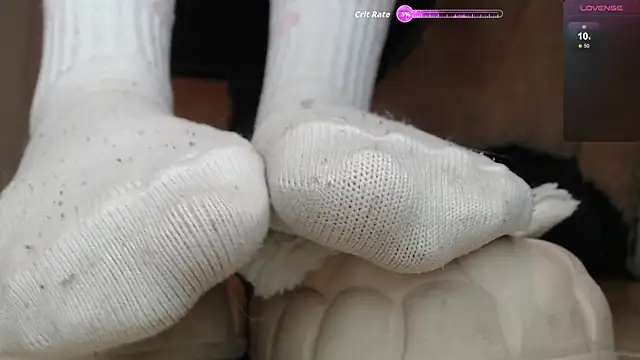 Snapshot of Gabi_morales chatting on 10-04-25, 10:52 Gabi morales online show from 10-04-25, 10:52