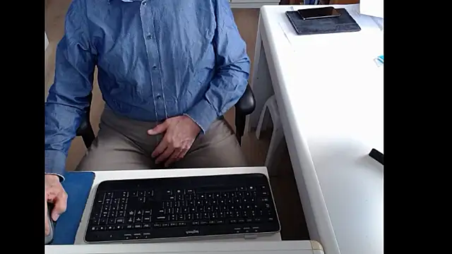 dutchpornking online show from 03-25-26, 07:14