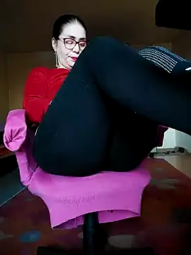 Chriss Tinaa online show from 01-29-25, 06:33