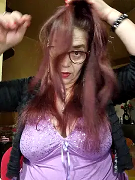 Chriss Tinaa online show from 04-26-26, 03:04