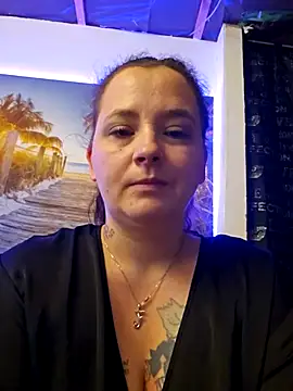 Snapshot of SexyJoy1991 chatting on 09-09-25, 04:23 SexyJoy1991 online show from 09-09-25, 04:23