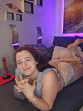 Snapshot of SexyJoy1991 chatting on 11-28-25, 05:21 SexyJoy1991 online show from 11-28-25, 05:21