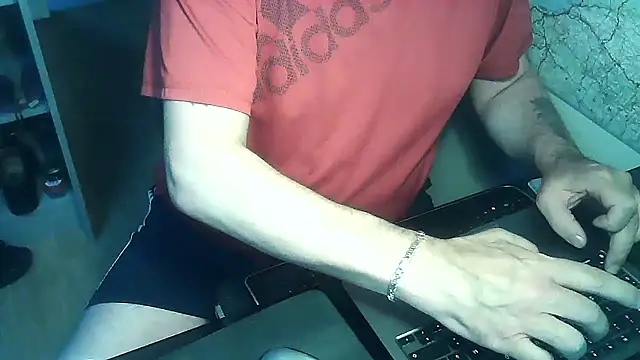 Snapshot of DUDURA@xh chatting on 11-30-25, 03:16 DUDURAxh online show from 11-30-25, 03:16