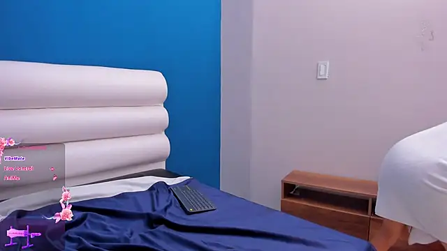 Snapshot of letty_straus chatting on 02-26-25, 02:03 letty straus online show from 02-26-25, 02:03