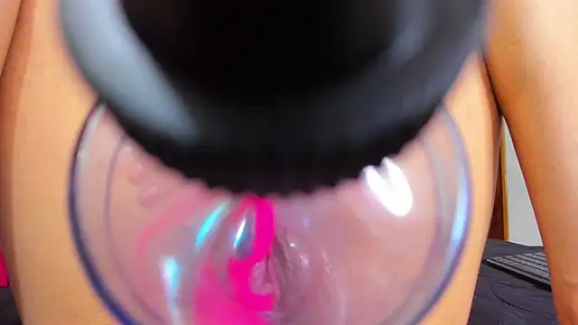 iamvicky 4 online show from 10-04-25, 04:10