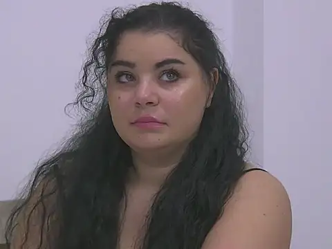 Snapshot of BustyMadison chatting on 10-08-25, 06:44 BustyMadison online show from 10-08-25, 06:44