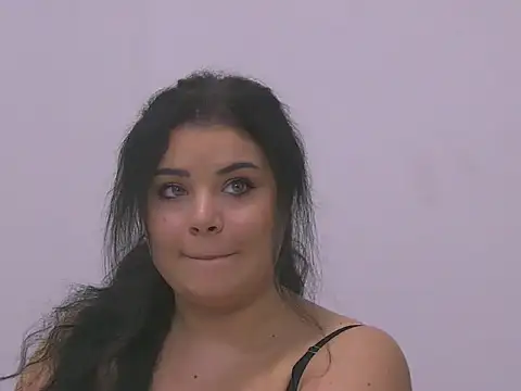 Snapshot of BustyMadison chatting on 10-24-25, 06:10 BustyMadison online show from 10-24-25, 06:10