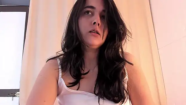 Snapshot of miss_alhy chatting on 06-13-26, 11:30 miss alhy online show from 06-13-26, 11:30
