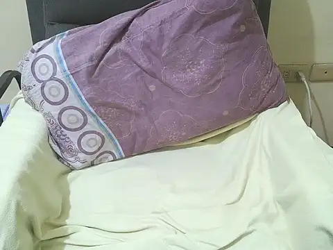 FantasticBaby 18 online show from 02-16-26, 04:08