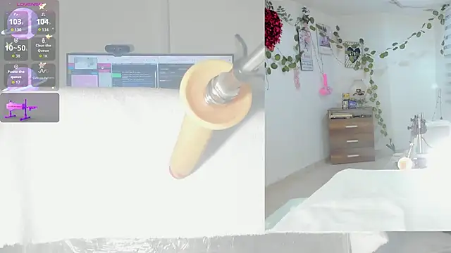 sofi velez online show from 12-15-25, 05:06