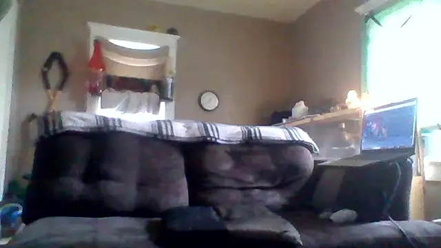 Snapshot of PrettyboyRed chatting on 11-07-25, 04:40 PrettyboyRed online show from 11-07-25, 04:40