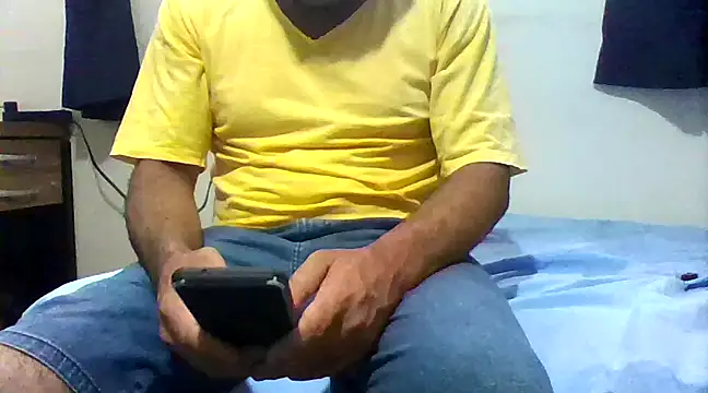 Snapshot of SAFADINHO-25 chatting on 02-02-25, 07:46 SAFADINHO-25 online show from 02-02-25, 07:46