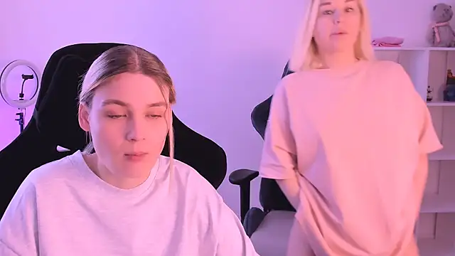 hotblonds online show from 01-12-25, 10:12