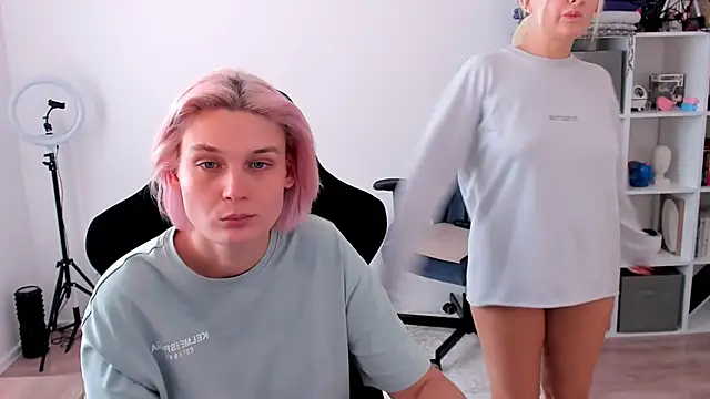 hotblonds online show from 10-11-25, 10:25