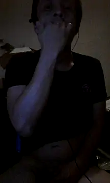 Snapshot of landy20cm chatting on 02-05-25, 11:23 landy20cm online show from 02-05-25, 11:23