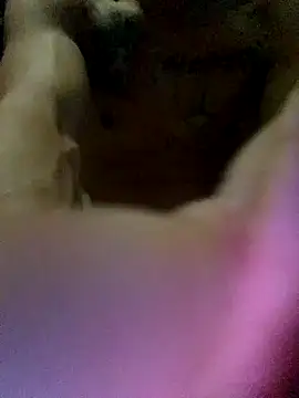 Snapshot of landy20cm chatting on 10-04-25, 08:56 landy20cm online show from 10-04-25, 08:56