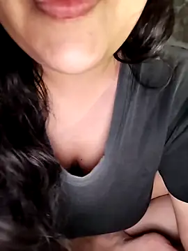 Annerae online show from 03-29-26, 04:51