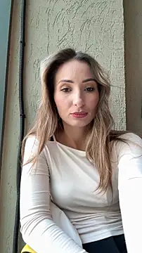 Snapshot of YOUR-KARINA chatting on 10-30-25, 09:33 YOUR-KARINA online show from 10-30-25, 09:33