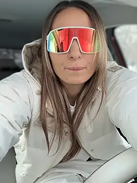 YOUR-KARINA online show from 01-18-26, 08:07