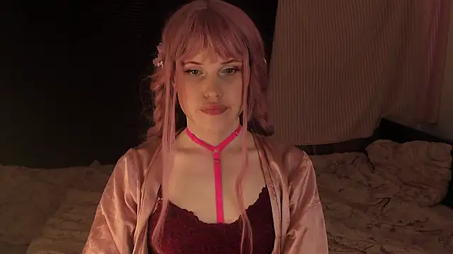 EffieMinki online show from 12-17-24, 10:12