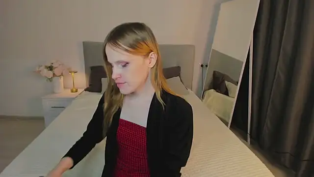 EffieMinki online show from 12-01-25, 11:04