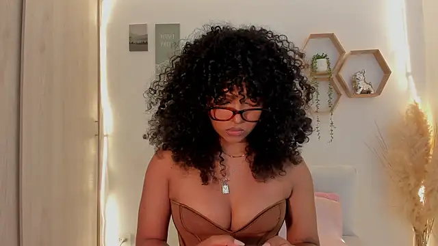 mariam hill online show from 07-11-26, 07:05