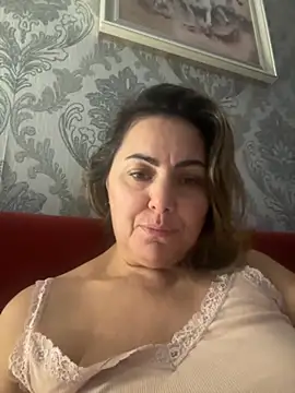 Snapshot of Emma_roqueen chatting on 09-19-25, 11:38 Emma roqueen online show from 09-19-25, 11:38