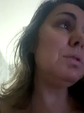 Snapshot of Emma_roqueen chatting on 12-02-25, 08:37 Emma roqueen online show from 12-02-25, 08:37