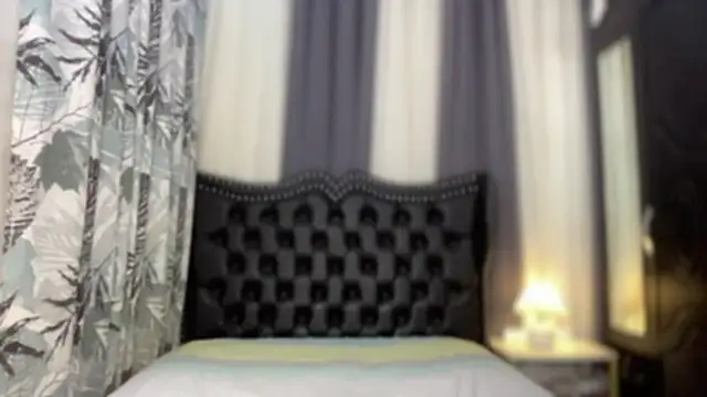 Miss Deliciousness online show from 12-20-25, 04:03