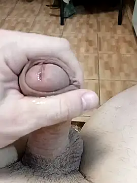 Snapshot of yurasec chatting on 03-20-25, 09:13 yurasec online show from 03-20-25, 09:13