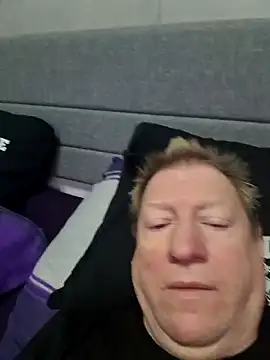 tomtom111111 online show from 12-30-24, 10:10