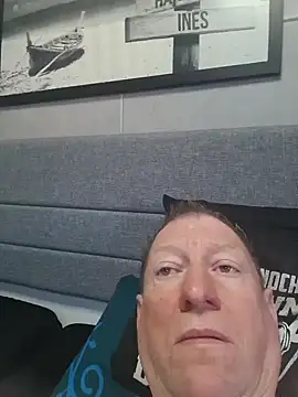 tomtom111111 online show from 10-14-25, 02:29