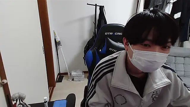 pychan online show from 03-01-26, 12:18