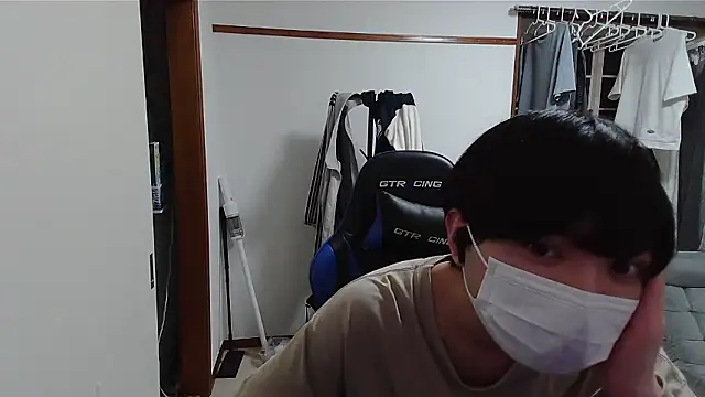 pychan online show from 04-05-26, 12:57