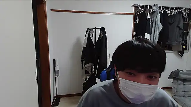 pychan online show from 05-18-26, 02:23