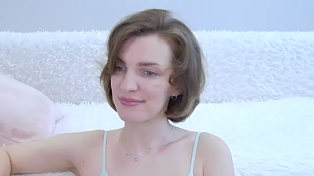 Beauty Alex online show from 05-23-26, 02:39