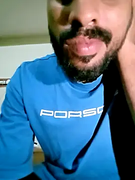 Snapshot of FearingForm chatting on 09-13-25, 12:43 FearingForm online show from 09-13-25, 12:43