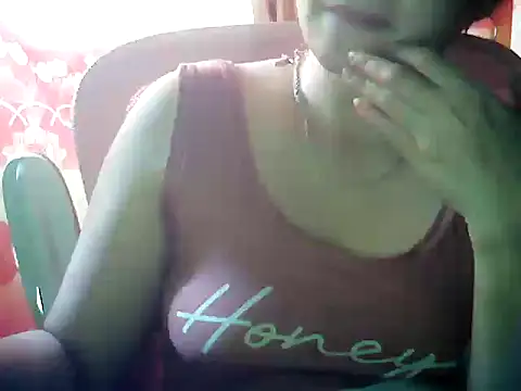 ashlylove25 online show from 06-01-26, 01:29