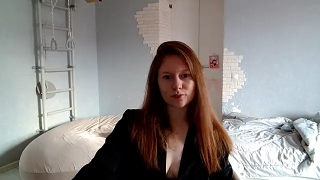 Snapshot of ConnieDaw chatting on 10-23-25, 07:51 ConnieDaw online show from 10-23-25, 07:51