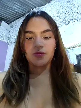 Snapshot of SexyFriends_ chatting on 11-16-25, 03:45 SexyFriends online show from 11-16-25, 03:45