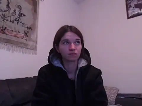 Snapshot of Geile-Luna chatting on 12-08-24, 08:47 Geile-Luna online show from 12-08-24, 08:47