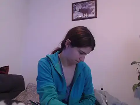 Snapshot of Geile-Luna chatting on 12-29-24, 12:30 Geile-Luna online show from 12-29-24, 12:30