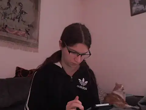 Snapshot of Geile-Luna chatting on 01-25-25, 03:20 Geile-Luna online show from 01-25-25, 03:20