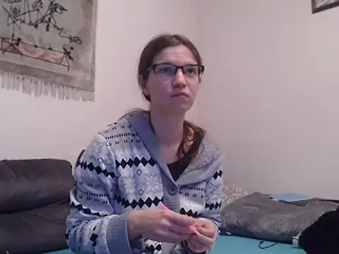 Snapshot of Geile-Luna chatting on 02-02-25, 07:46 Geile-Luna online show from 02-02-25, 07:46