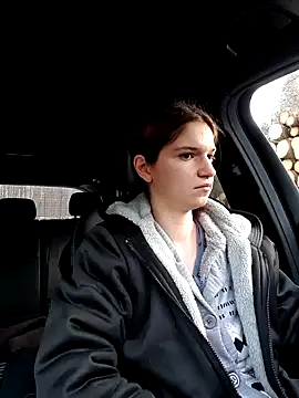 Snapshot of Geile-Luna chatting on 02-09-25, 03:23 Geile-Luna online show from 02-09-25, 03:23